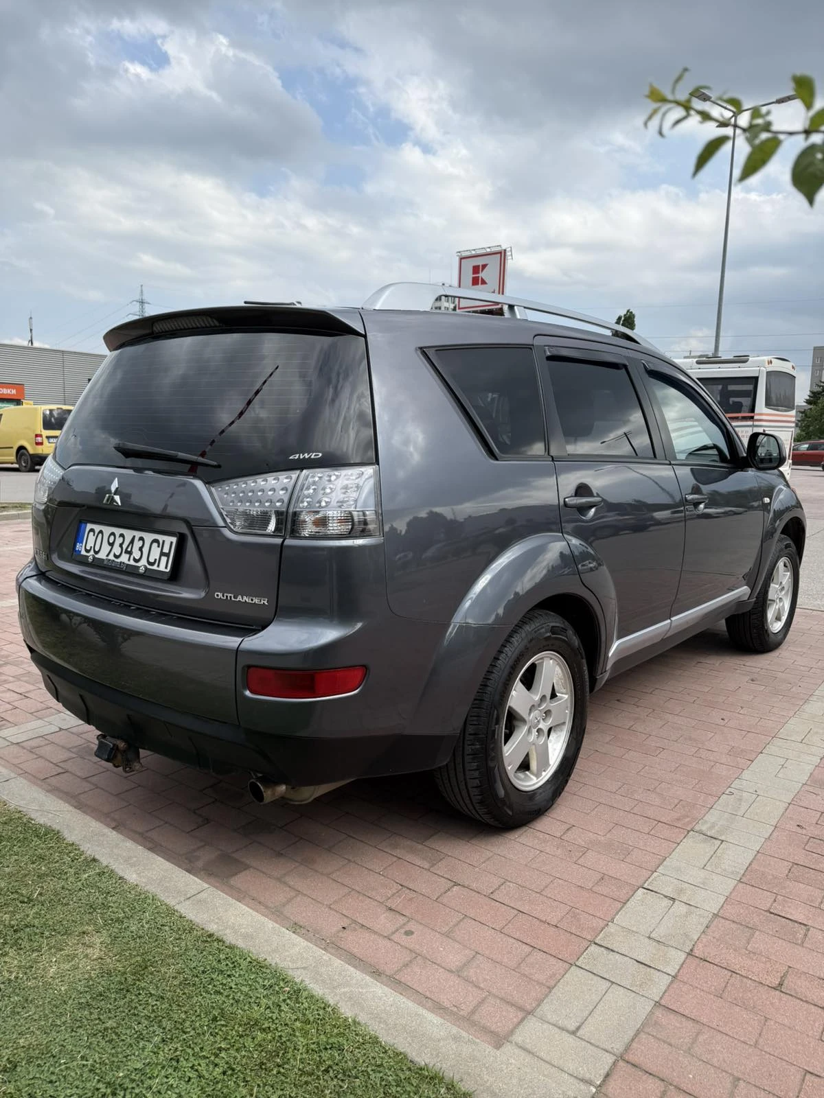 Mitsubishi Outlander Outlander II - изображение 4