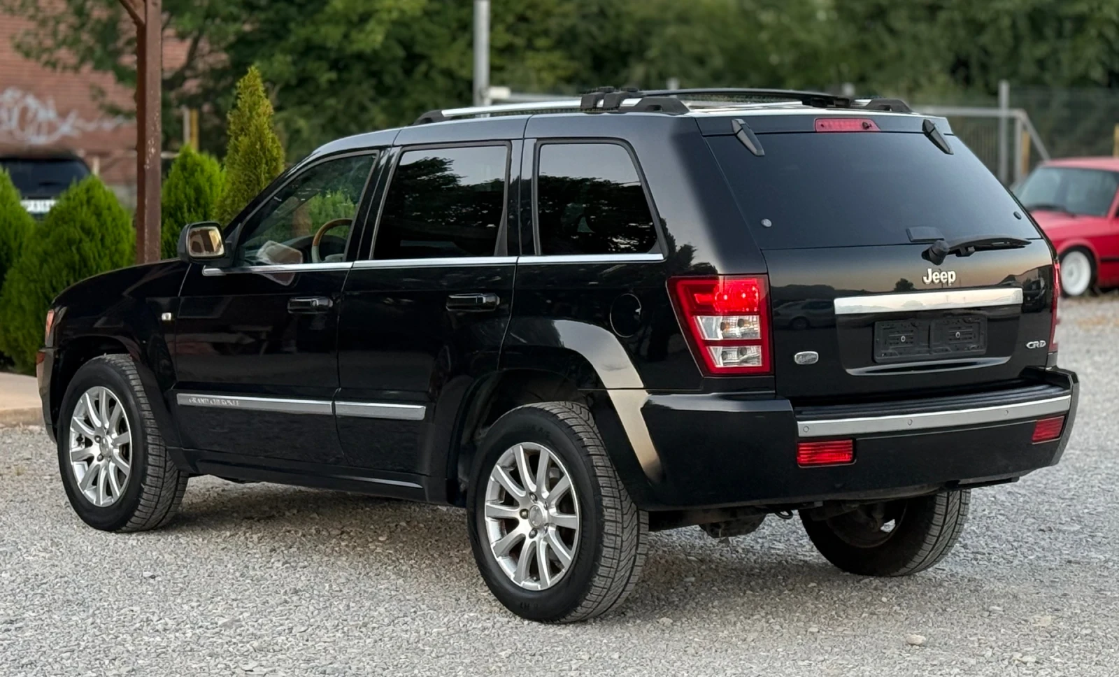 Jeep Grand cherokee 3.0D 218к.с * Overland* * Италия* * Автоматик*  - изображение 4