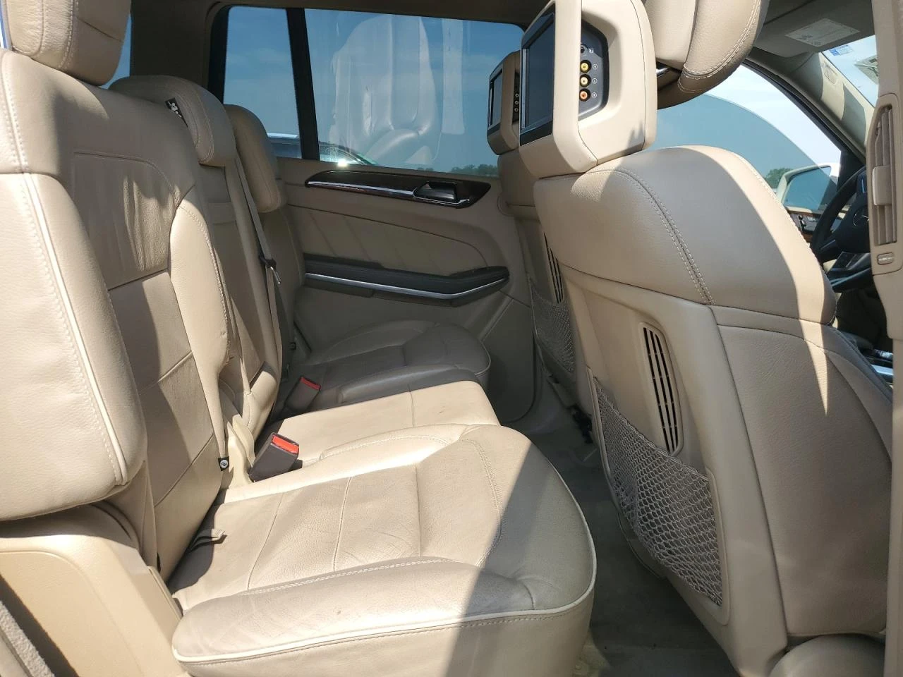 Mercedes-Benz GL 550 AMG-Pack* Обдух* Harman/Kardon* Масаж* ТВ* Пано*  - изображение 10