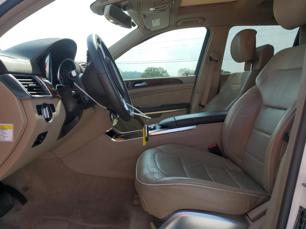 Mercedes-Benz GL 550 AMG-Pack* Обдух* Harman/Kardon* Масаж* ТВ* Пано*  - изображение 7