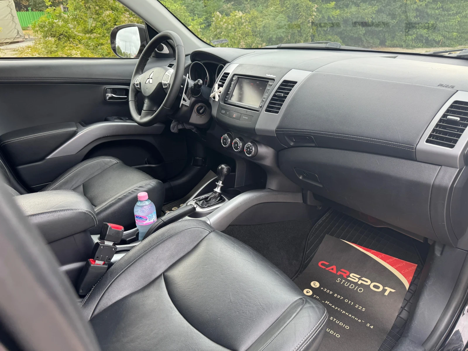 Mitsubishi Outlander 2.2 D 4X4 Автомат - изображение 8