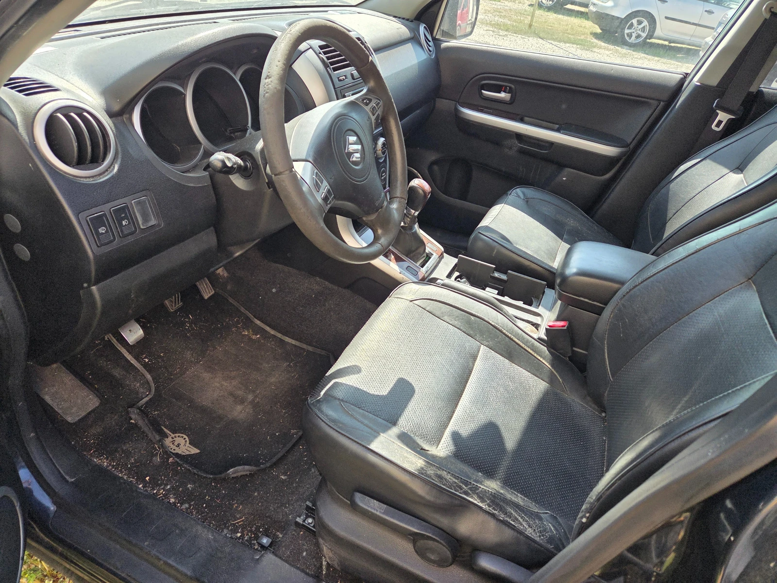 Suzuki Grand vitara 1.9D 130k.c - изображение 5