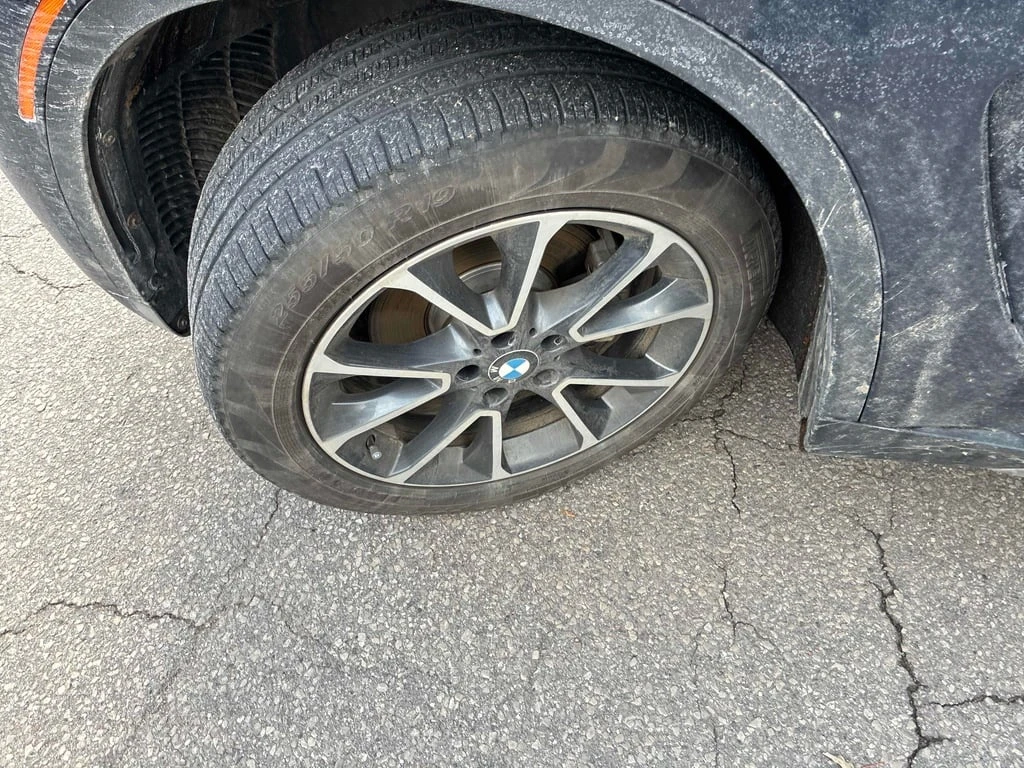 BMW X5 * xDrive35i * CARFAX *    | Mobile.bg   15