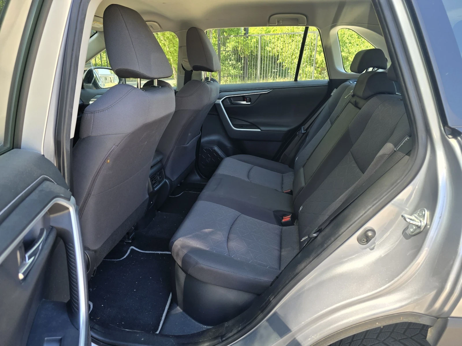 Toyota Rav4 2.5 HYBRID/4Х4/LED/ ГАРАНЦИЯ  - изображение 10