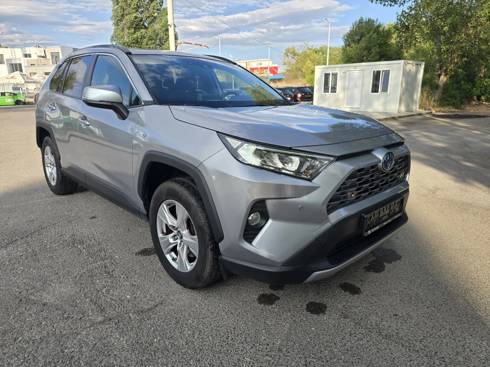 Toyota Rav4 2.5 HYBRID/4Х4/LED/ ГАРАНЦИЯ  - изображение 3