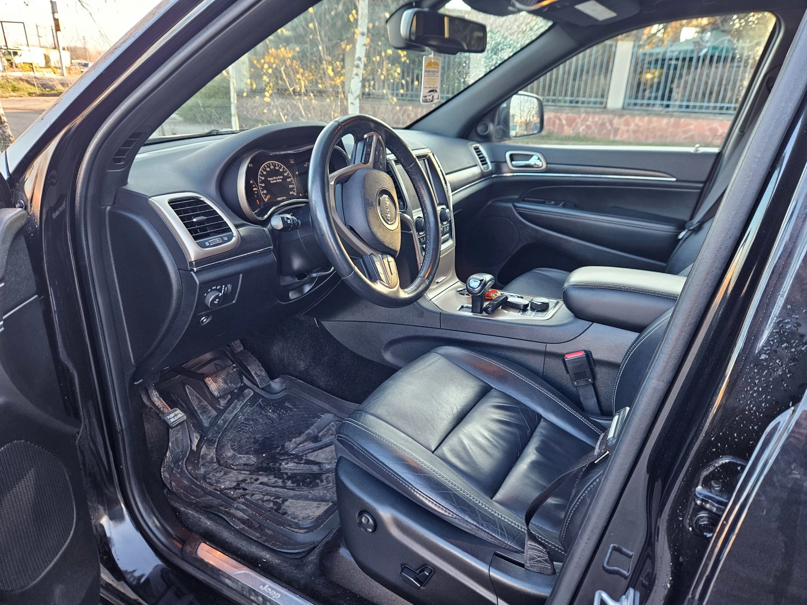 Jeep Grand cherokee Лимитед пакет - изображение 8