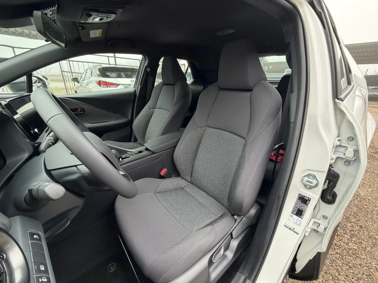 Toyota C-HR 1.8/HEV/BSM/ | Mobile.bg � ����������� 15