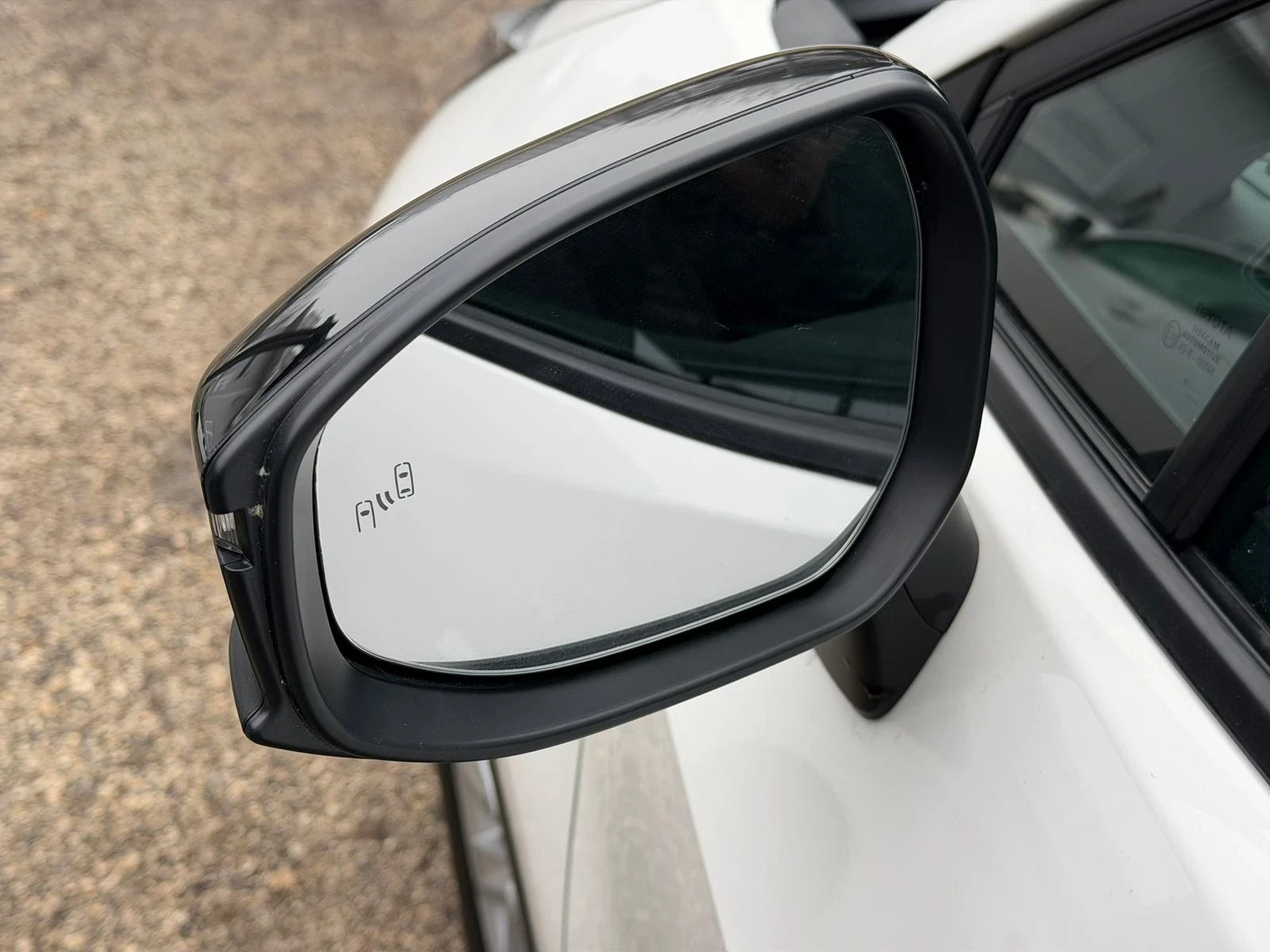 Toyota C-HR 1.8/HEV/BSM/ | Mobile.bg � ����������� 17