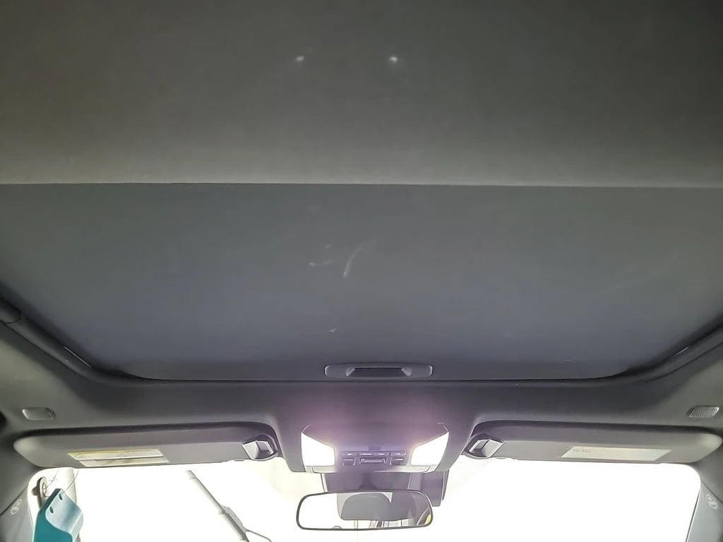 Toyota Rav4 * Hybrid SE * CARFAX * ЦЕНА ДО БГ - изображение 10