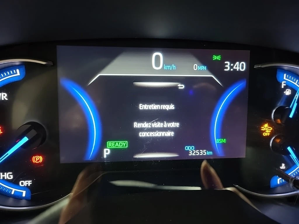 Toyota Rav4 * Hybrid SE * CARFAX * ЦЕНА ДО БГ - изображение 8