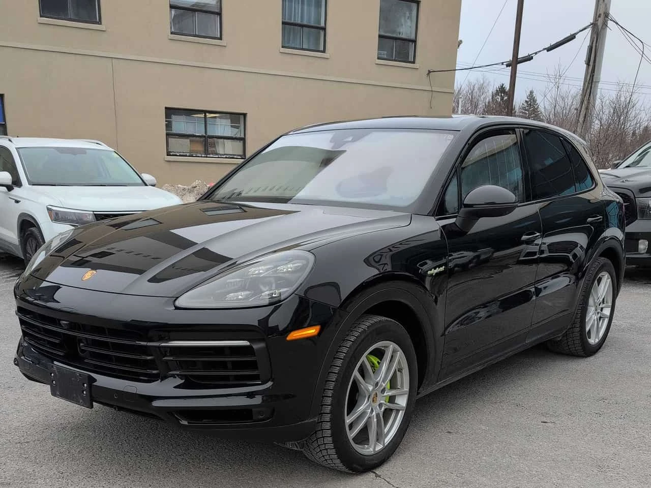 Porsche Cayenne E Hybrid  CARFAX
