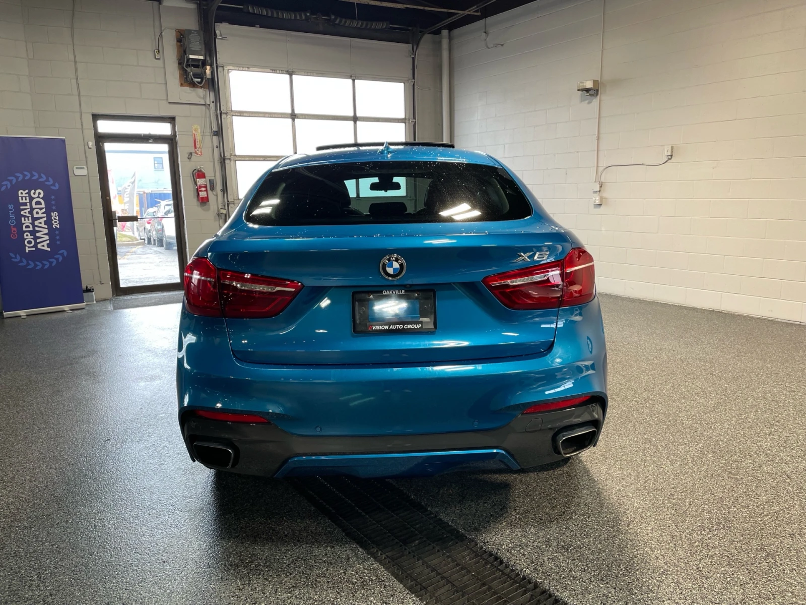 BMW X6 XDrive35i| M PKG| ПОДГРЕВ| 360| CARPLAY| BLD SPT| , снимка 3 - Автомобили и джипове - 53929195