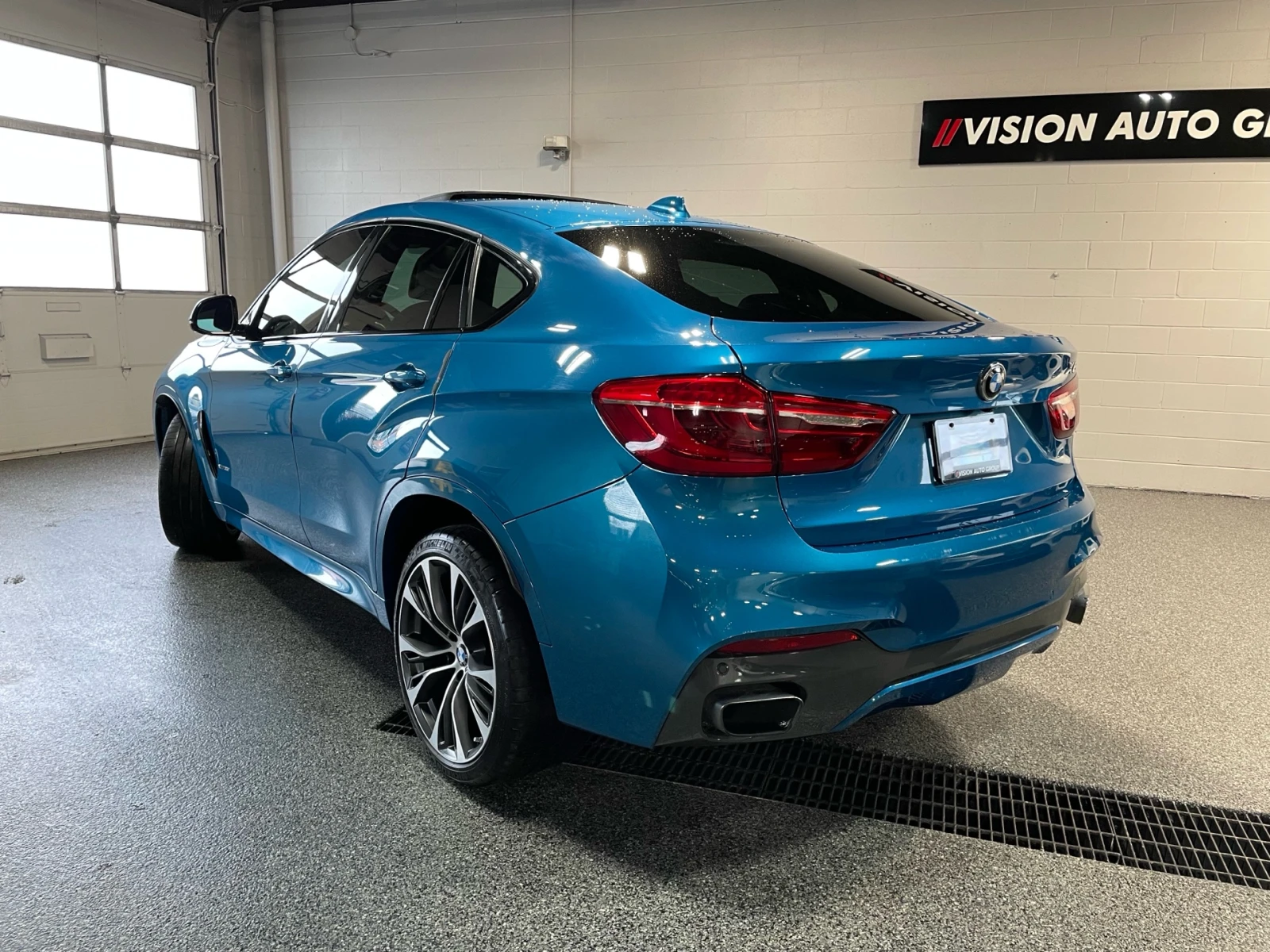 BMW X6 XDrive35i| M PKG| ПОДГРЕВ| 360| CARPLAY| BLD SPT| , снимка 7 - Автомобили и джипове - 53929195