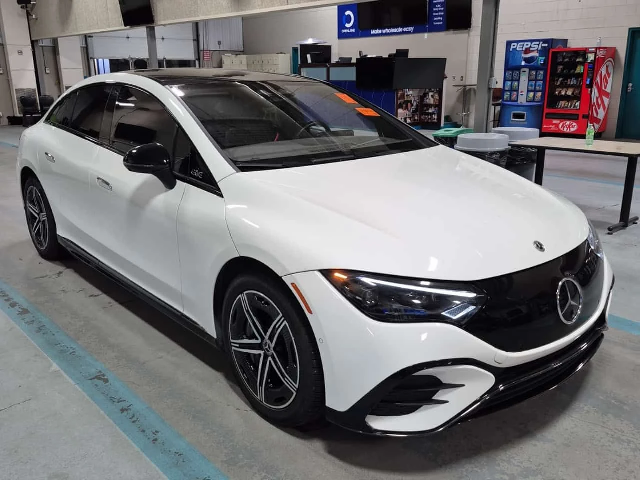 Mercedes-Benz EQE 500| BURMESTER| HUD| 360| ���������|  | Mobile.bg � ����������� 2