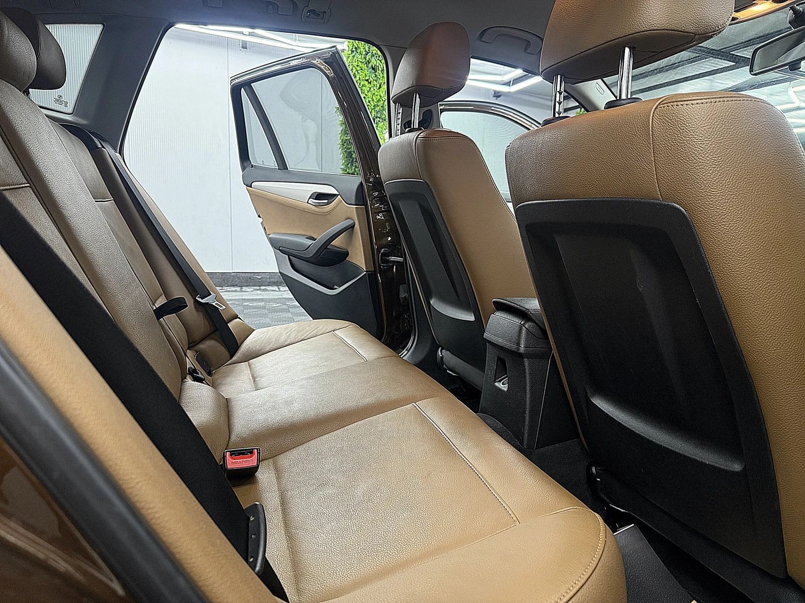 BMW X1 Xdrive/NAVI/PODGREV/СОБСТВЕН ЛИЗИНГ, снимка 10 - Автомобили и джипове - 53987546