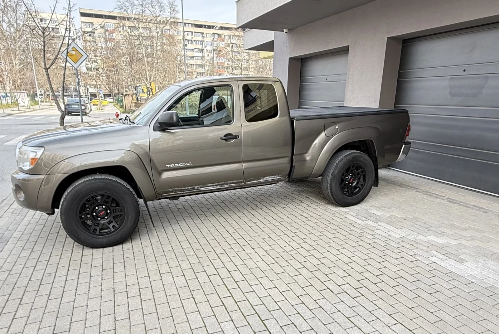 Toyota Tacoma 4x4 SR5 , снимка 4 - Автомобили и джипове - 54219283