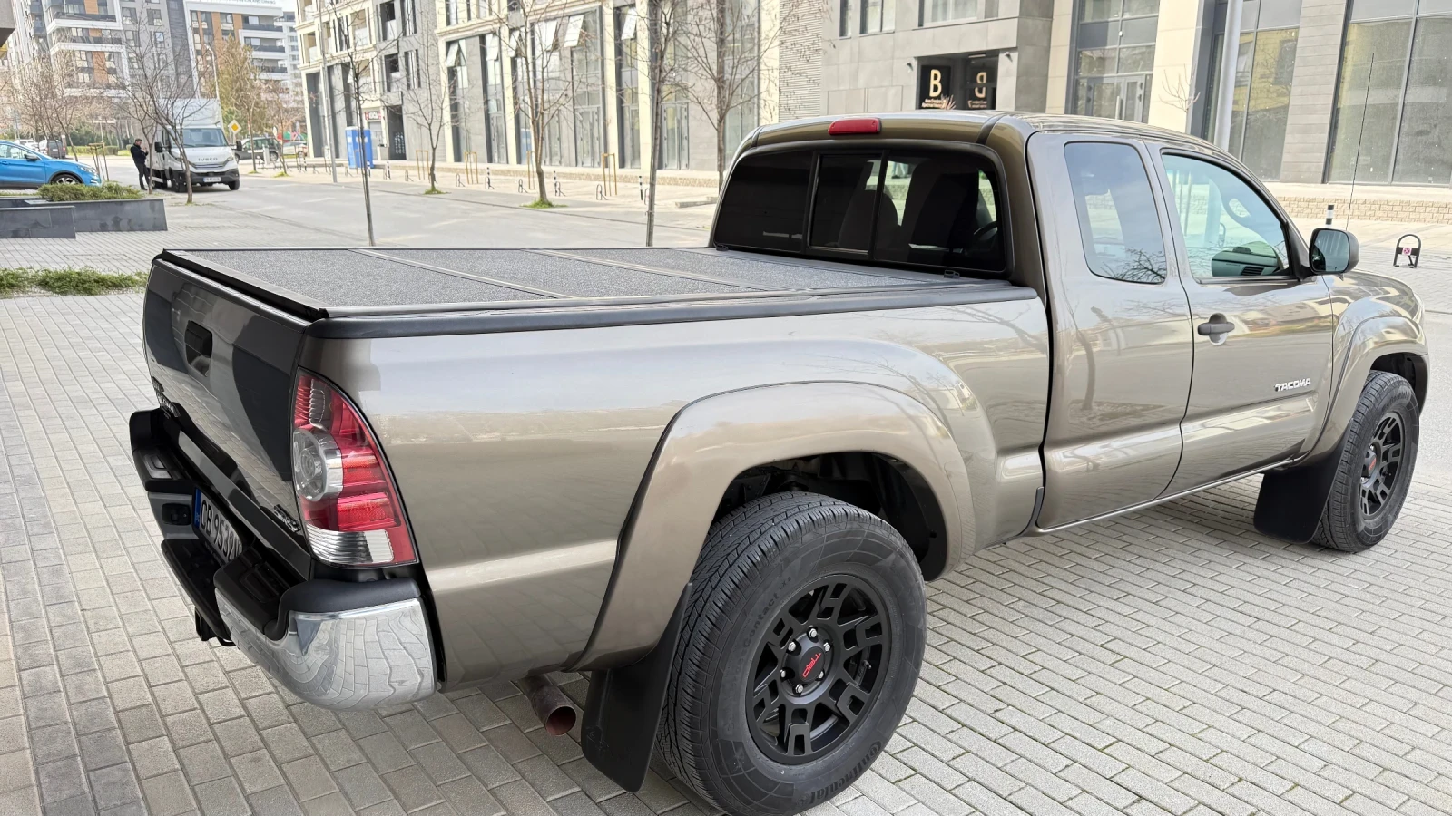 Toyota Tacoma 4x4 SR5 , снимка 6 - Автомобили и джипове - 54219283