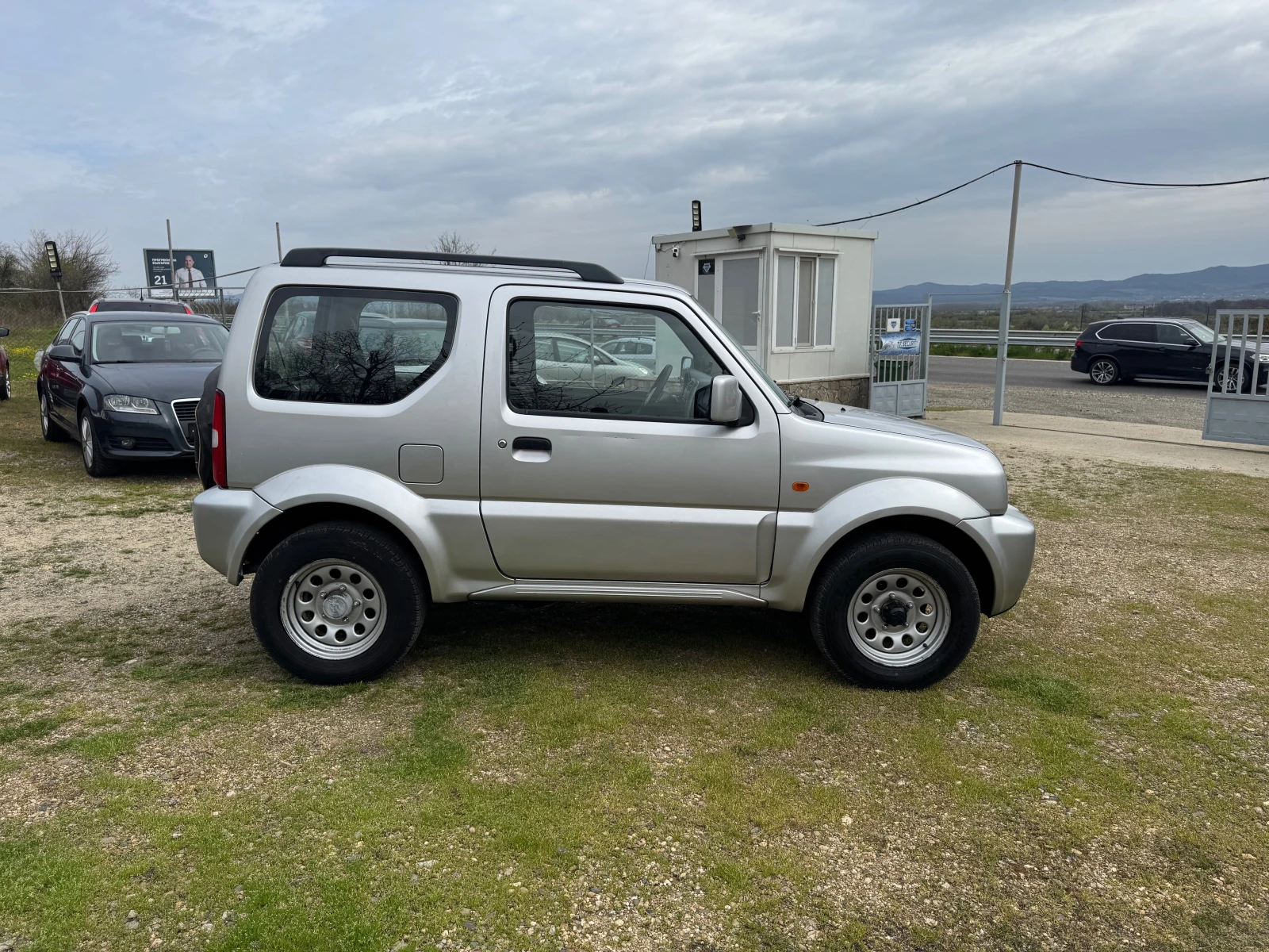 Suzuki Jimny 104100км.100%, снимка 3 - Автомобили и джипове - 54287188
