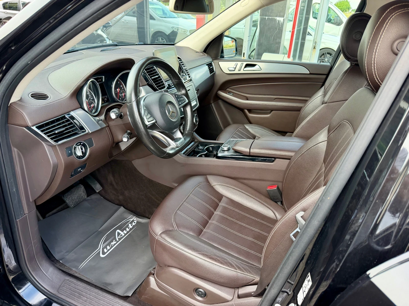 Mercedes-Benz GLS 350 D#4MATIC#AMG63PACK#DESIGNO#360CAM#DISTR#AIRMAT, снимка 9 - Автомобили и джипове - 54768491