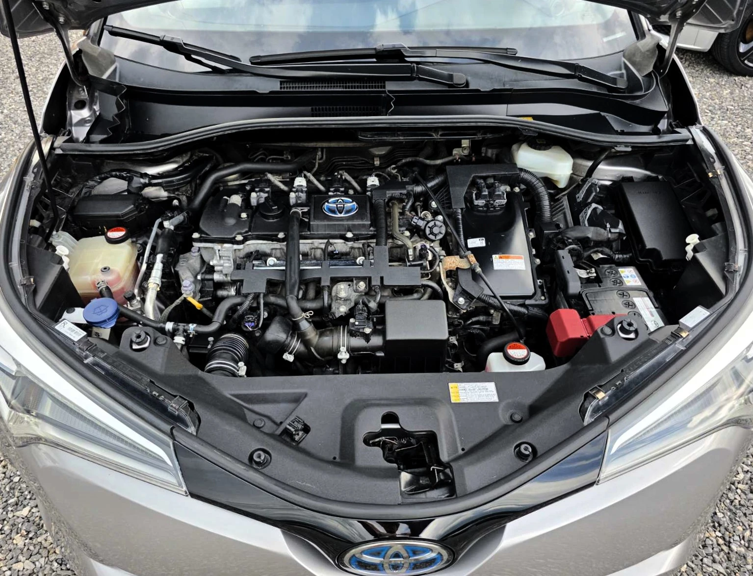 Toyota C-HR Hybrid/Full/Style* Bi-Tone, снимка 15 - Автомобили и джипове - 54864404