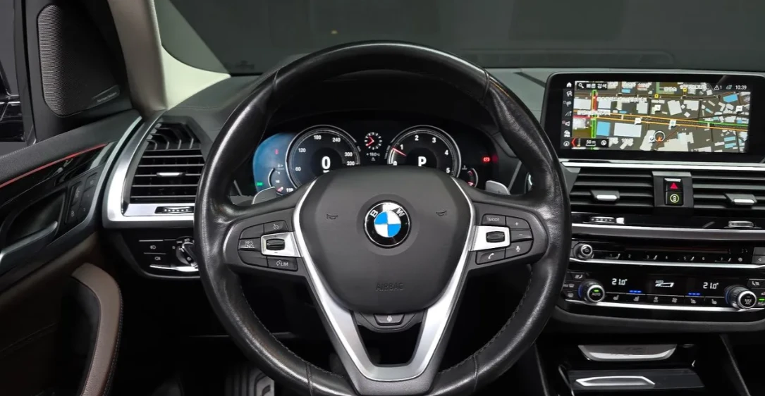 BMW X3 * АвтоКредит* (ЦЕНА ДО БГ), снимка 14 - Автомобили и джипове - 55491792