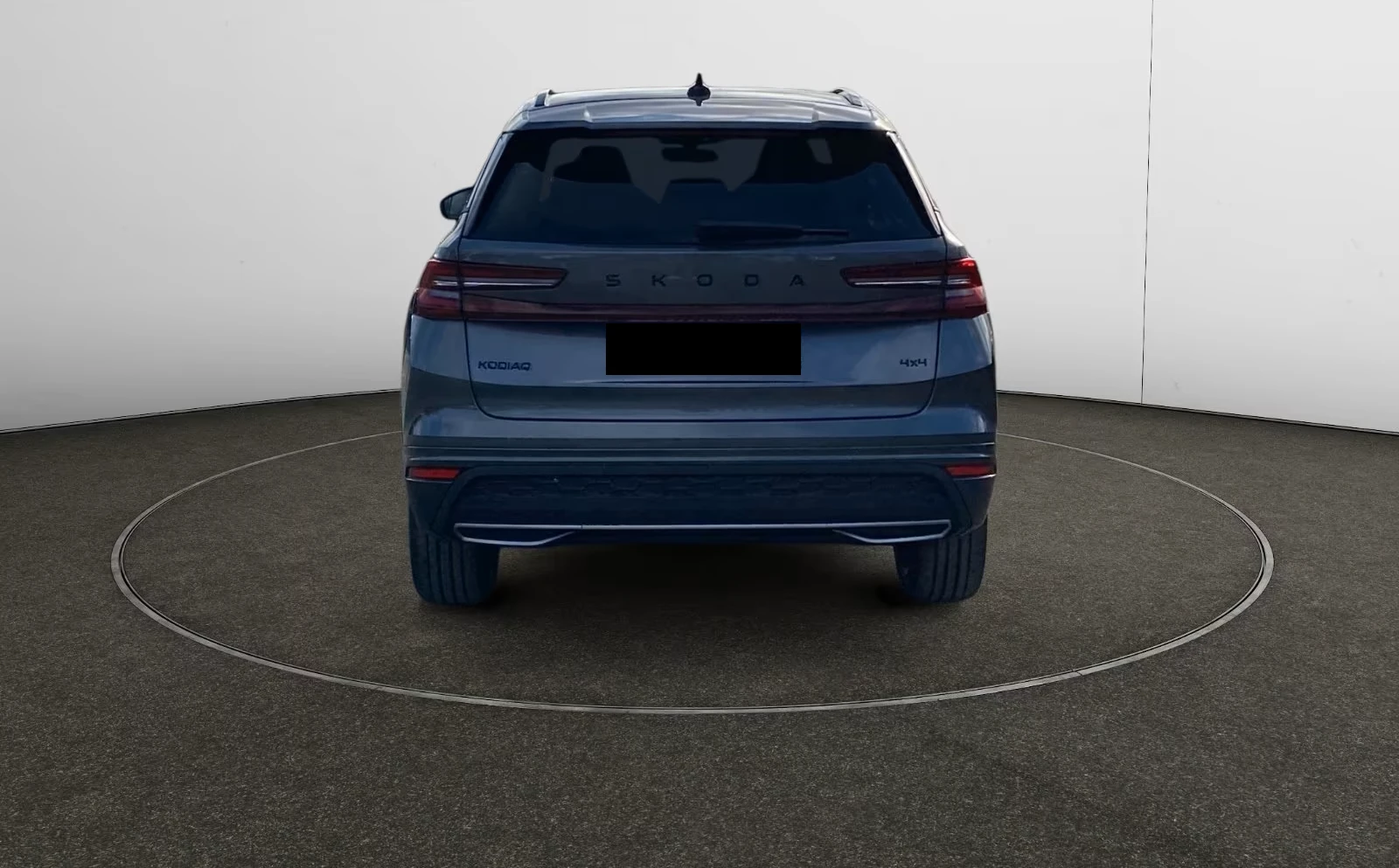 Skoda Kodiaq 6+ 1* SPORT-LINE* DISTR* HEAD-UP* PANO* KEYLESS* , снимка 2 - Автомобили и джипове - 55613679