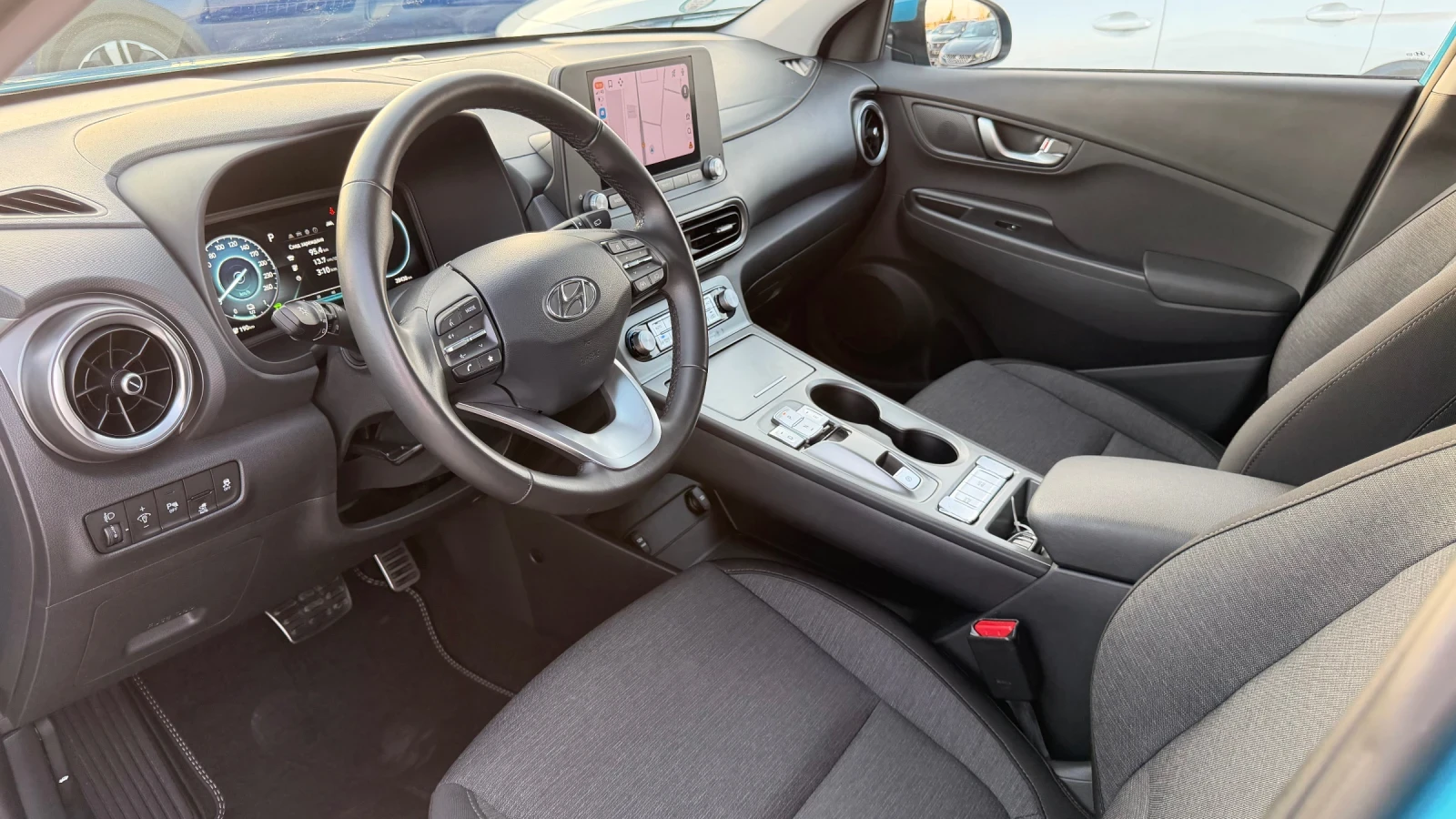 Hyundai Kona 2023г, 28000км, 39kw, снимка 7 - Автомобили и джипове - 55631437