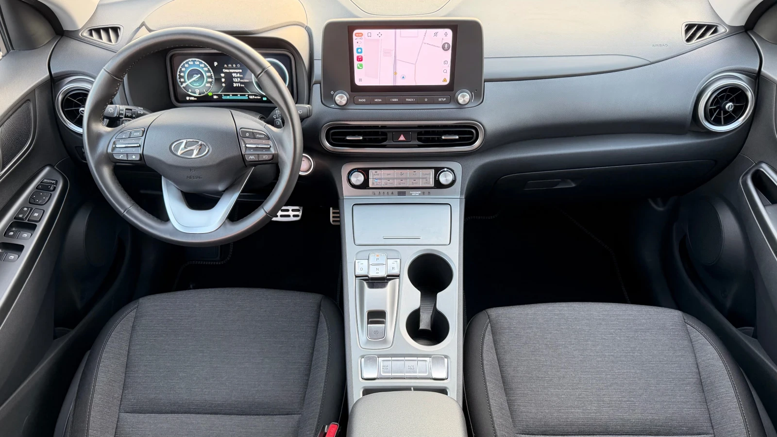 Hyundai Kona 2023г, 28000км, 39kw, снимка 8 - Автомобили и джипове - 55631437