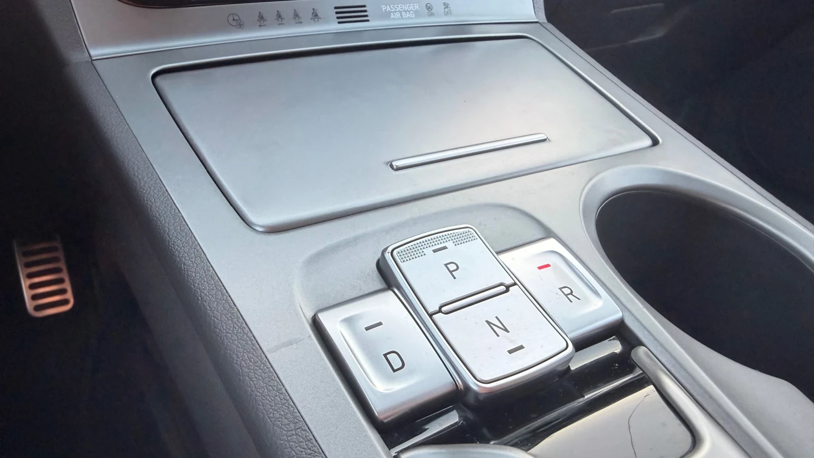 Hyundai Kona 2023г, 28000км, 39kw, снимка 12 - Автомобили и джипове - 55631437