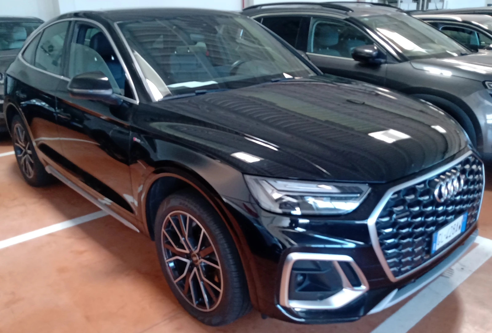 Audi Q5 /ОЧАКВАН ВНОС СЕВЕРНА ИТАЛИЯ, снимка 2 - Автомобили и джипове - 55890225
