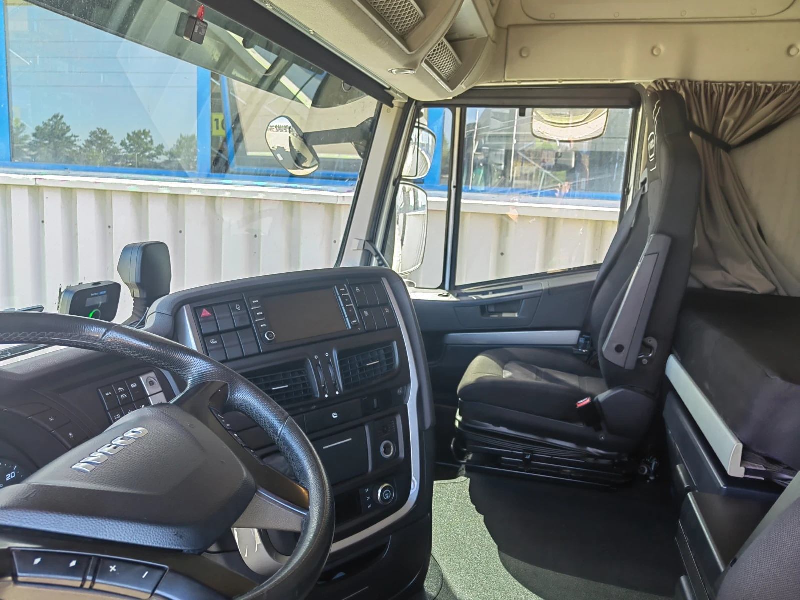 Iveco Stralis АСС440СП  - изображение 8