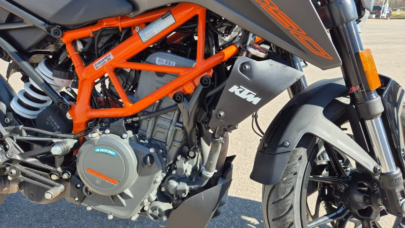 Ktm Duke 390, снимка 12 - Мотоциклети и мототехника - 49419400