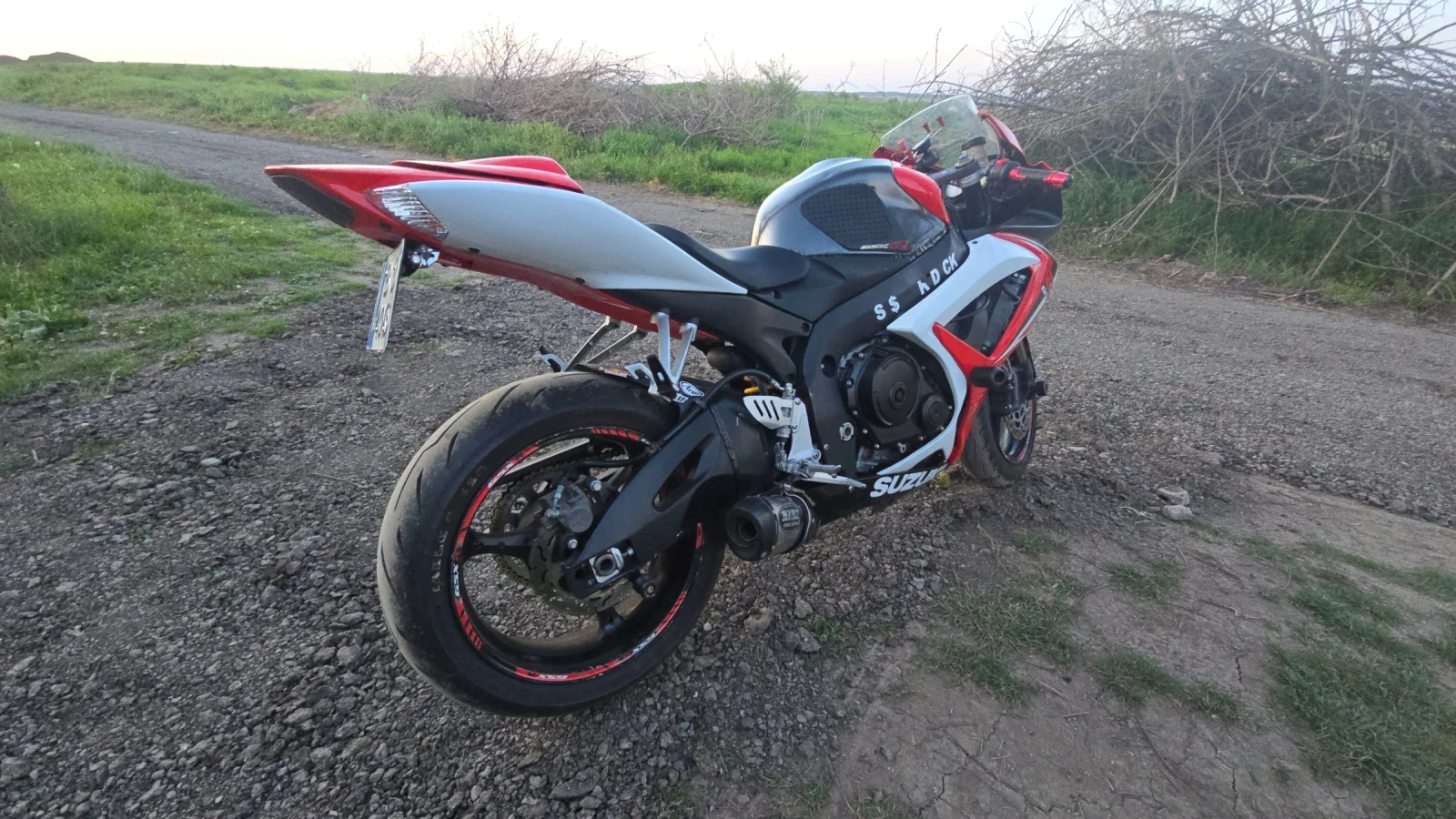 Suzuki Gsxr K7 - изображение 5