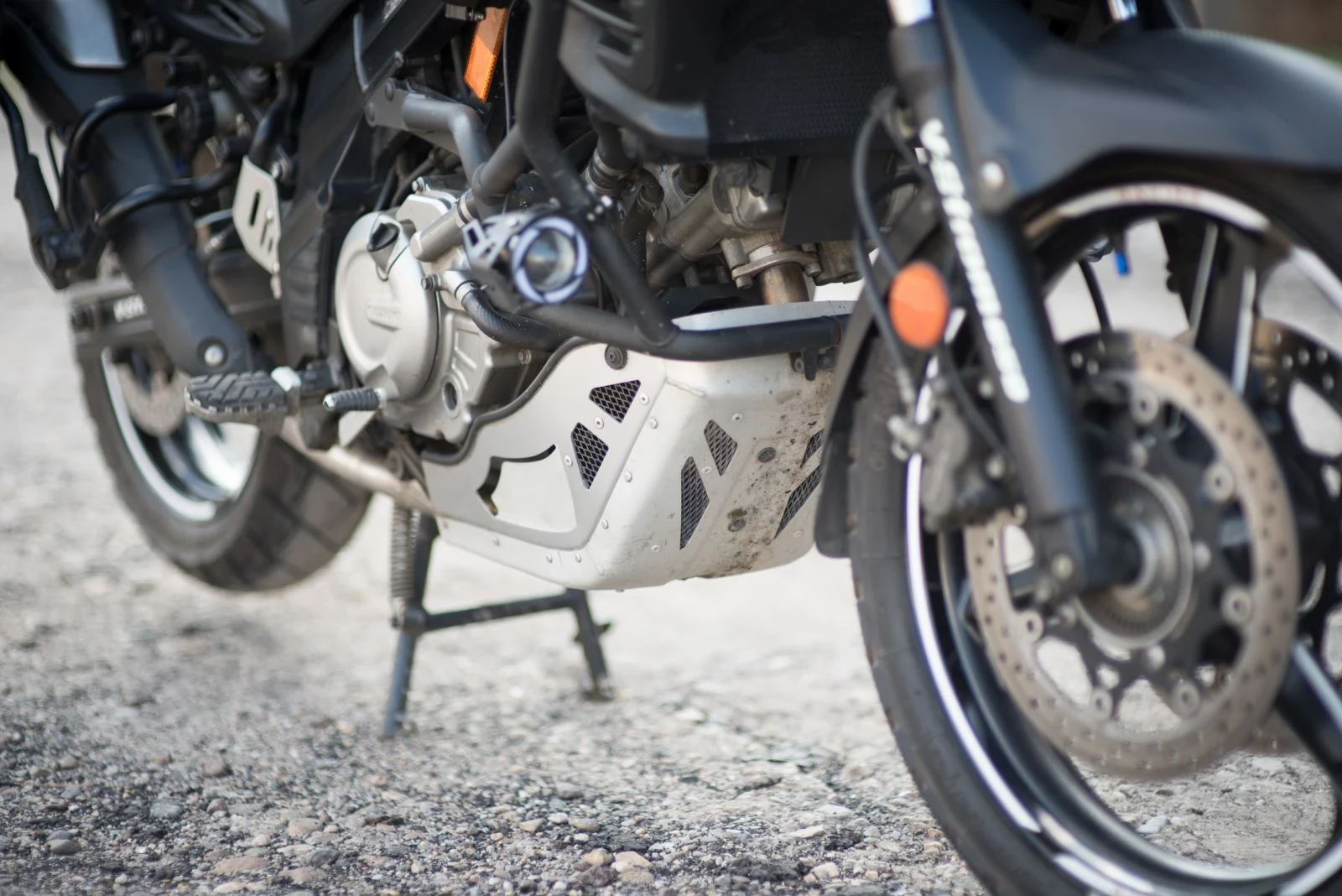 Suzuki V-strom  - изображение 2