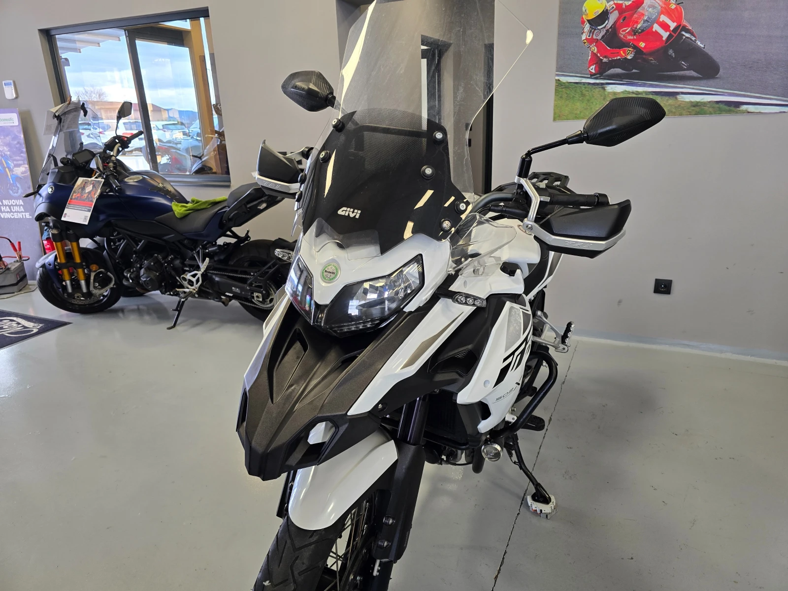 Benelli TRK 502 X, ABS, 2021г., снимка 8 - Мотоциклети и мототехника - 54112372