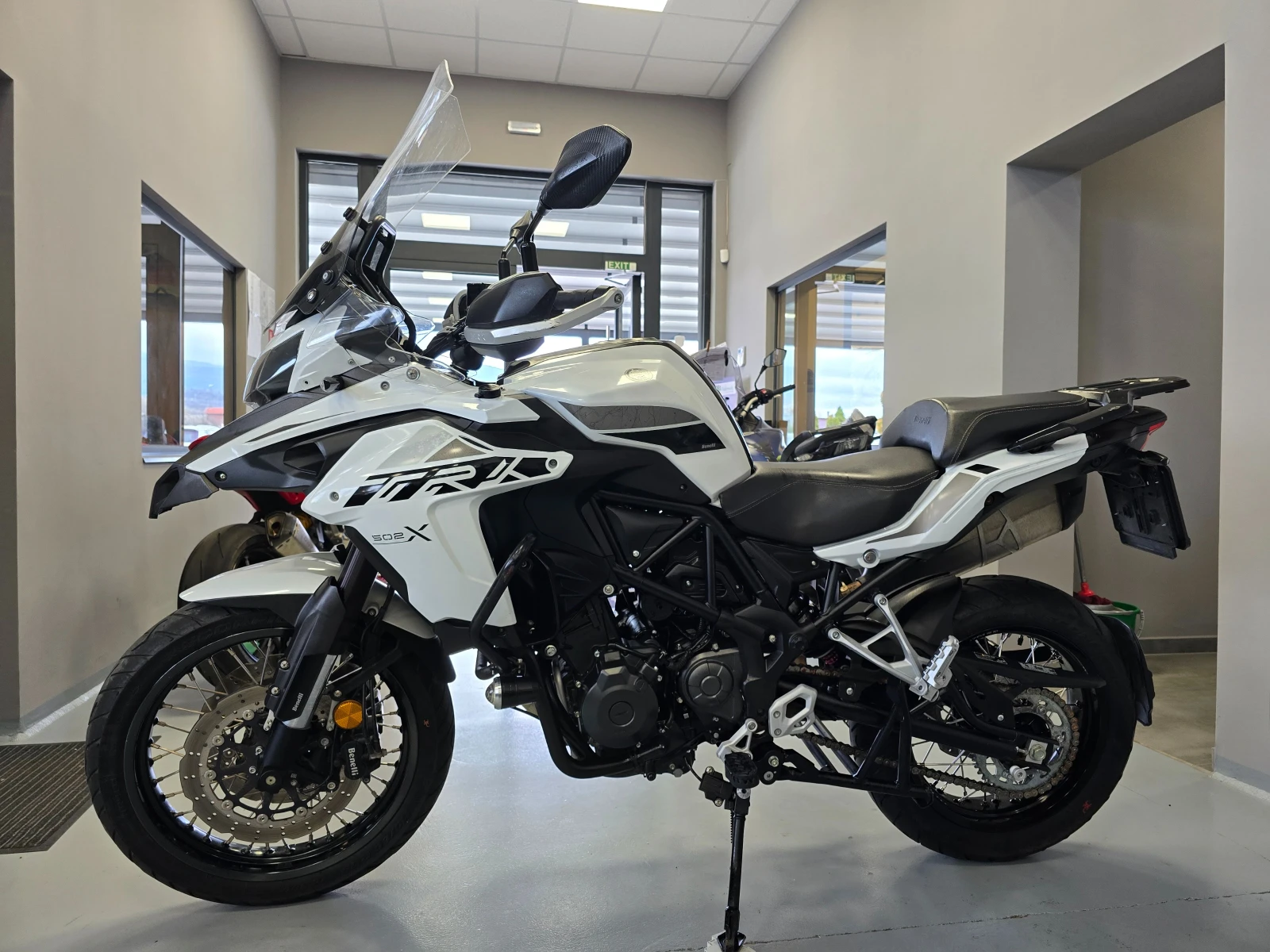 Benelli TRK 502 X, ABS, 2021г., снимка 6 - Мотоциклети и мототехника - 54112372