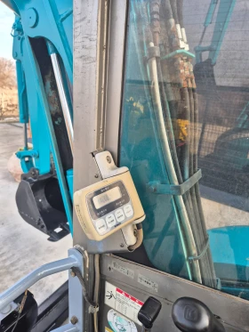 Багер Kobelco SK30UR 2.8 тона / джойстици / перфектен !, снимка 14