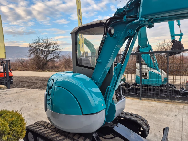 Багер Kobelco SK30UR 2.8 тона / джойстици / перфектен !, снимка 6 - Индустриална техника - 48808825