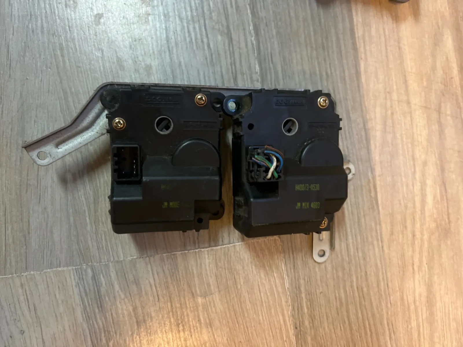 H40073-0530 ������� ����� ����� Hyundai Tucson  KIA CARENS  H40073-0530 | Mobile.bg � ����������� 2