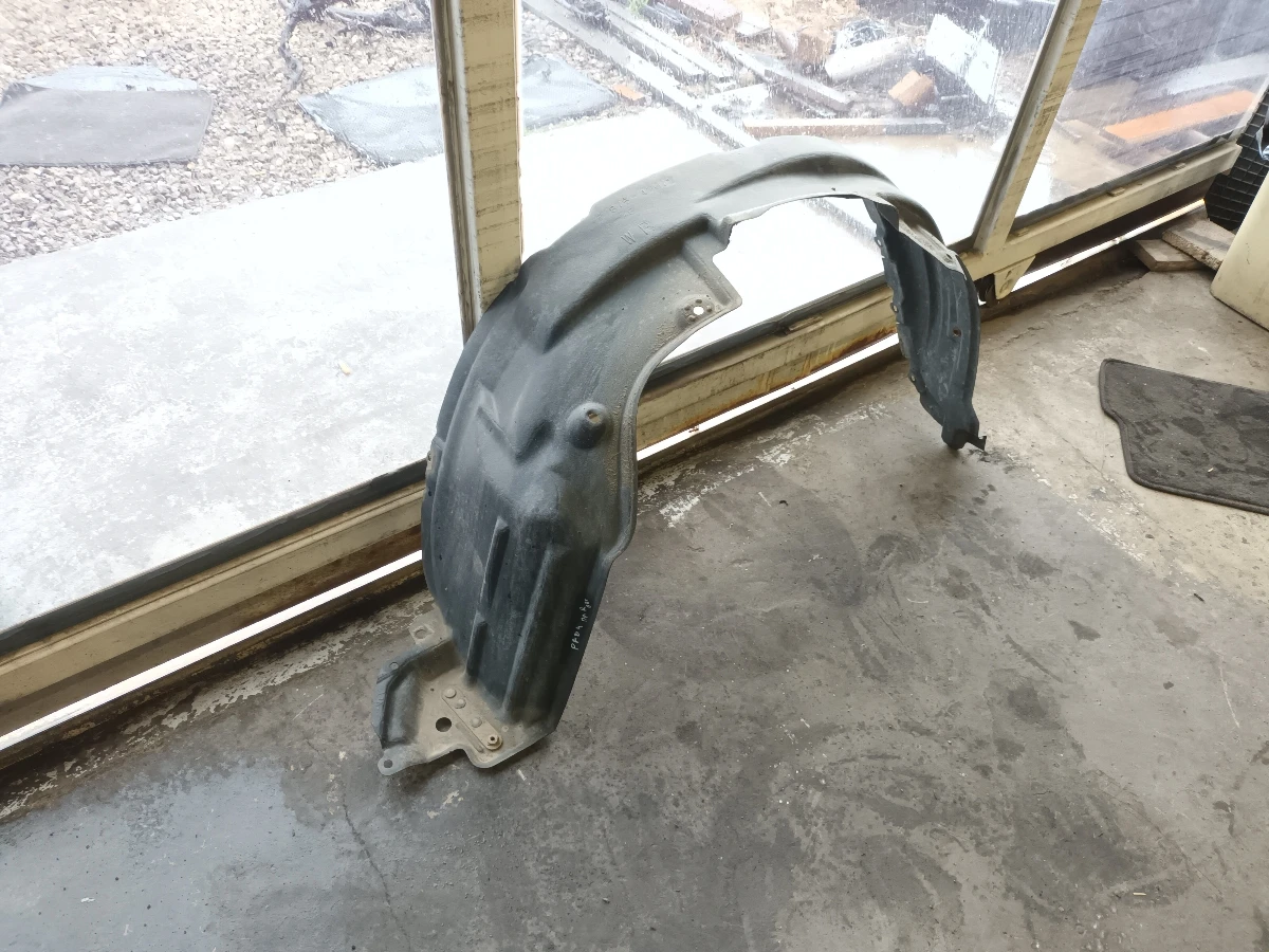 подкалник преден десен Тойота Рав 4 2.2 д кат бл