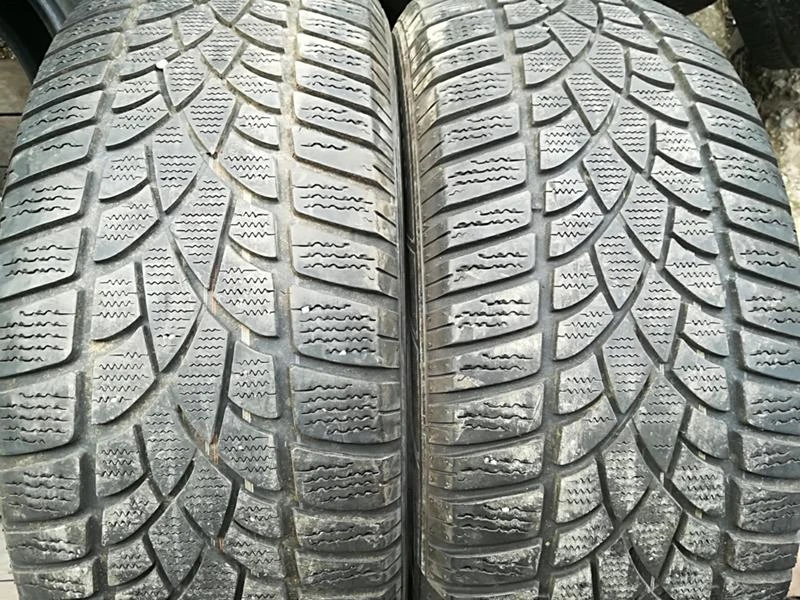 Гуми Зимни 235/50R19, снимка 3 - Гуми и джанти - 24574777