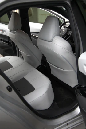 Toyota Corolla 2.0, снимка 13