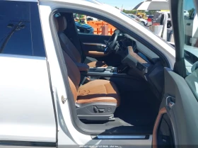 Audi E-Tron Premium Plus, снимка 5