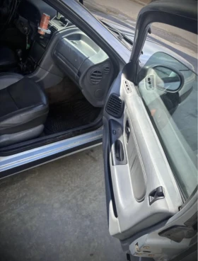 Renault Laguna 2.0, снимка 4