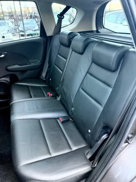Honda Jazz 1.4i Executive Фейслифт - 7800 € / 15255.47 лв. - 96675965 12