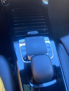 Mercedes-Benz A 220 AMG подгрев , масажи на седалките ,  - 27500 € / 53785.32 лв. - 63138240 9