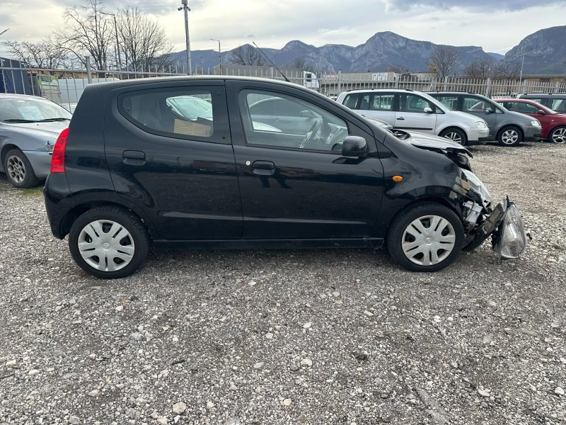 Nissan Pixo 1.0i 68kc, снимка 6 - Автомобили и джипове - 44311048