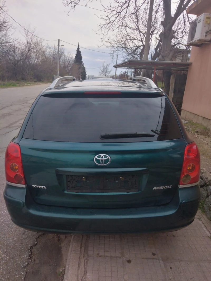 Toyota Avensis 1.8 VVTI, снимка 5 - Автомобили и джипове - 45083872