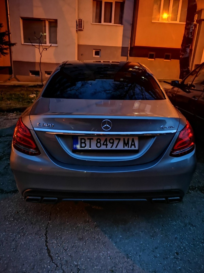 Mercedes-Benz C 300, снимка 11 - Автомобили и джипове - 44750759