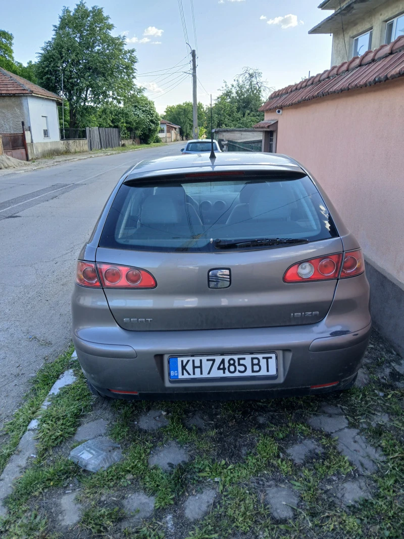 Seat Ibiza, снимка 1 - Автомобили и джипове - 47840688